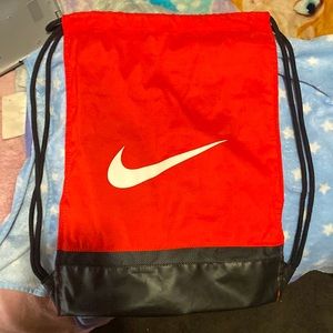 Nike drawstring bag